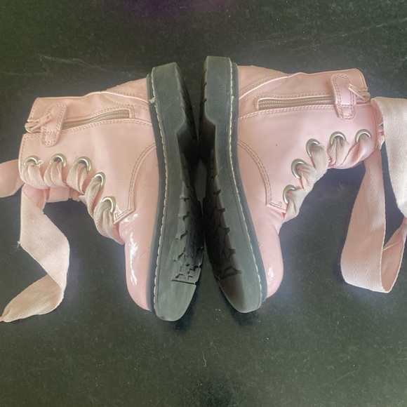 Lelli Kelly Pink patent combat boots size 11 - Picture 2 of 9